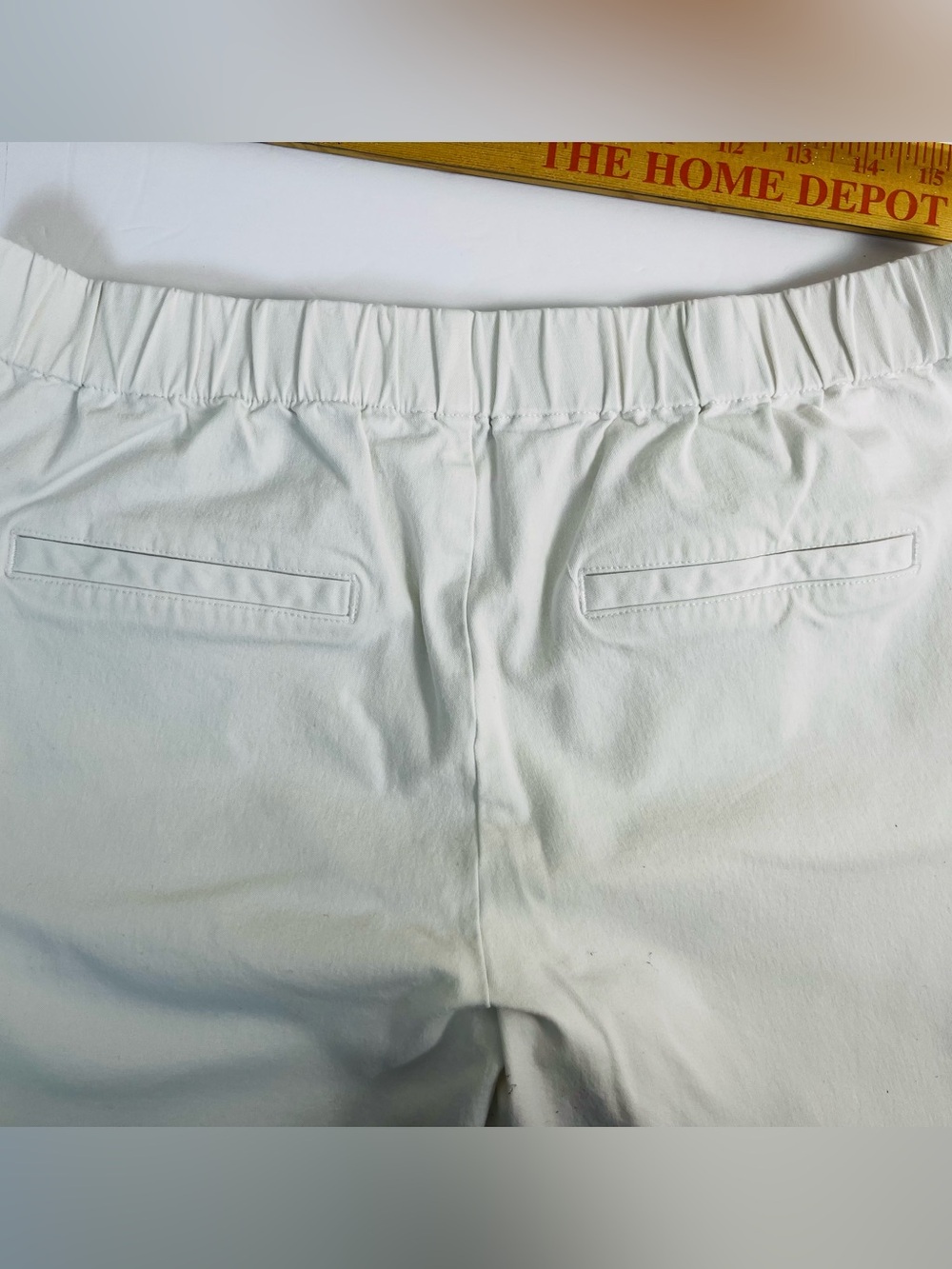 Isaac Mizrahi Lady White Stretch Cropped Pants size 12P - Picture 5 of 10